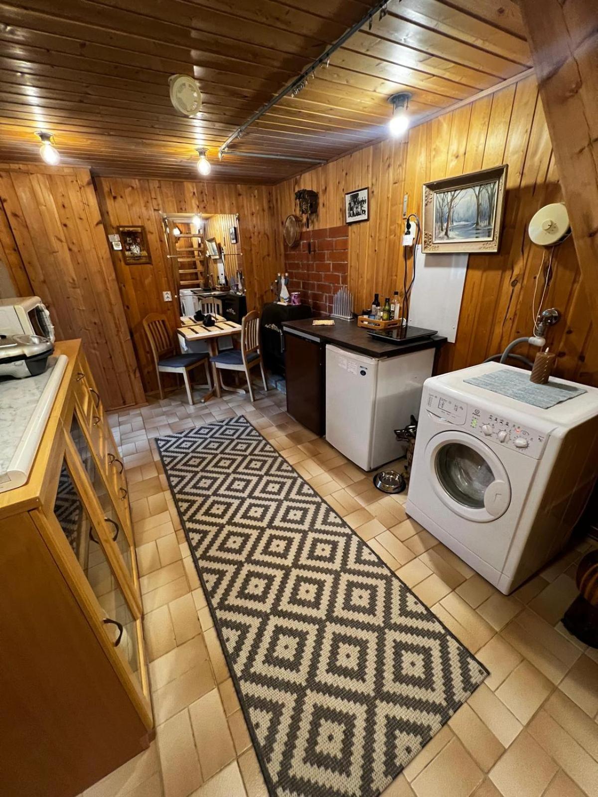 Adorable 1-Bedroom Cottage/Guesthouse In Kittilae Exteriér fotografie