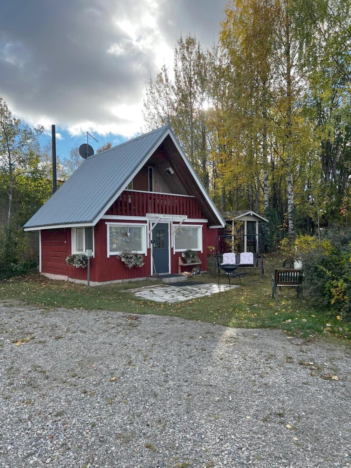 Adorable 1-Bedroom Cottage/Guesthouse In Kittilae Exteriér fotografie